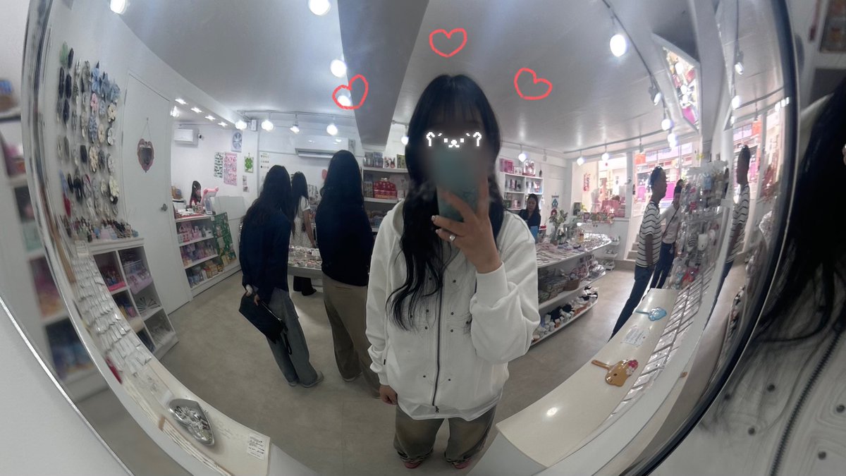 ꩜ tweet media