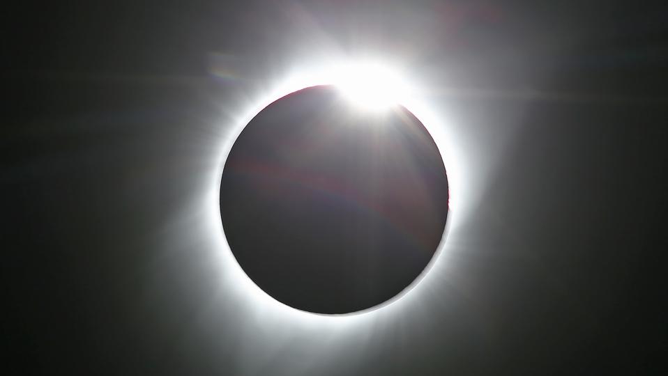Forbes's tweet photo. It’s 100 Days Until A Total Solar Eclipse. Here’s How To See It
https://t.co/O6nRT4oHx6 https://t.co/8O9zlKFJSK