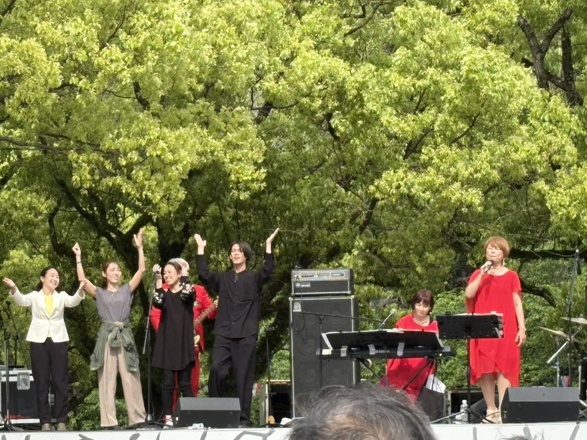 shiokano92423's tweet photo. ボニータボニート NEOさんに呼ばれまして、みんなで合いの手入れてきました🤣

そしてお酒のアテを買って帰宅😁
飲む前にれおんのおさんほ🐩❤︎♬🐩🐾
待たせたね😅 https://t.co/JxlTyfkkMW