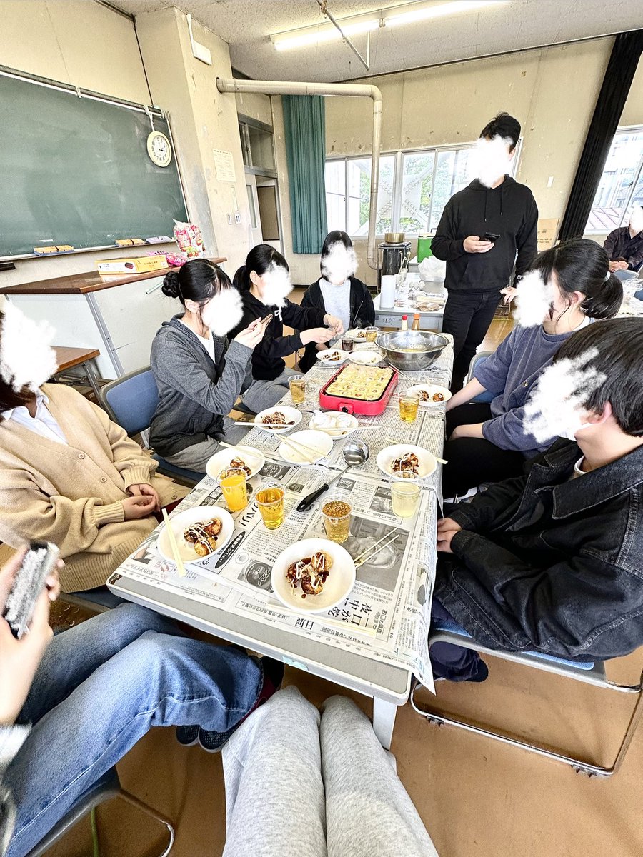 OkananBC's tweet photo. 今日は親睦を深めるためのタコパでした！
ロシアンルーレットしたりして美味しかったです😋 https://t.co/6mnTxAAHGl