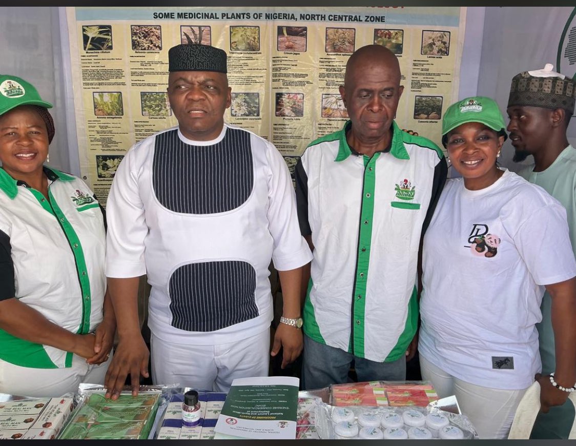 Chubiojo's tweet photo. At #NNMDA We do not wait for the disease, we prevent it. Similarly, we prevent not cure corruption.
Thanking @icpcnigeria for the partnership.

#Nigeria #Naturalmedicine #nnmda #ICPC #Africa https://t.co/NFOkOal2Hz