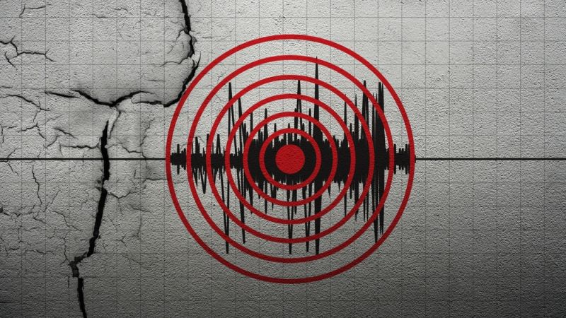 ferozwala's tweet image. #Breaking
🚨A strong 6-magnitude earthquake shakes the Philippines

#Philippines #Earthquake
@AlBawabaEnglish 
x.com/ferozwala/stat…
📌A local police officer told AFP the quake had been "strong and sudden". 
The policeman mentioned that until this moment, there were no