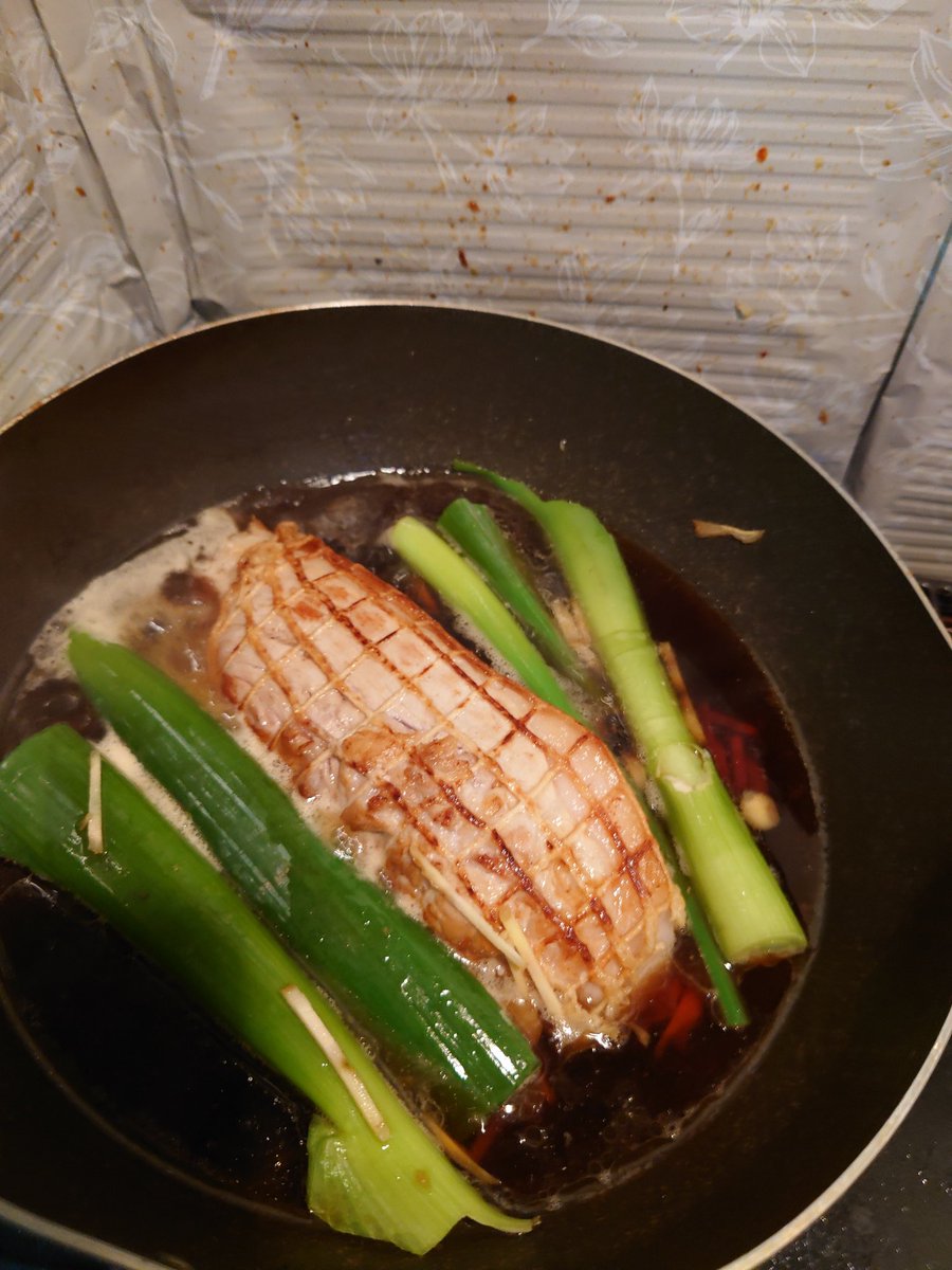 yuzxe9cod851's tweet photo. 今日のごはんはチャーシューよー！！ https://t.co/PbgjsZUTom
