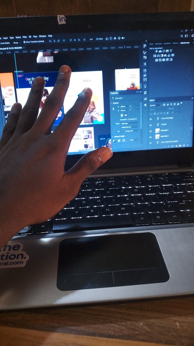 Dacivisualz's tweet image. Most early stage startups lose deals before the pitch.

Their brand already told investors it's a hobby.

Your branding is the deciding factor that tells investors whether you can be trusted or not

#usstartups,#founders