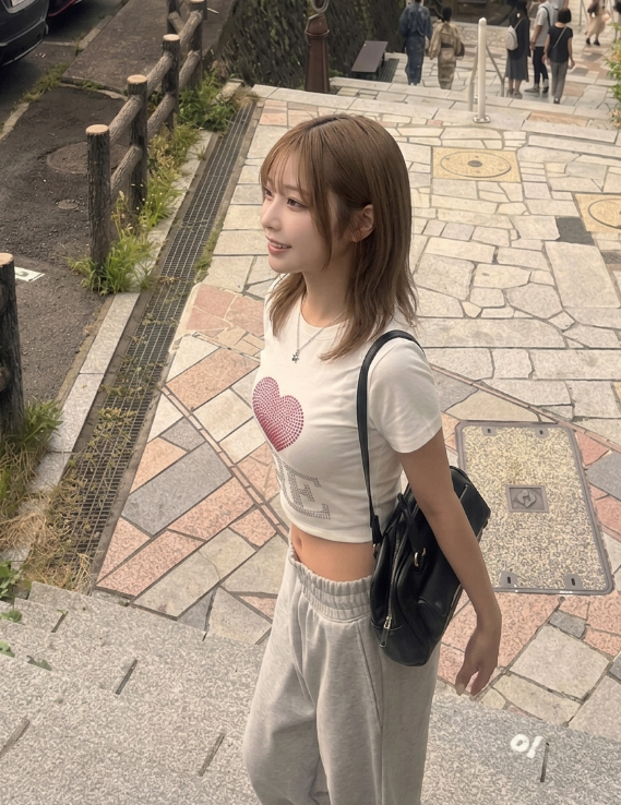 みほ tweet media