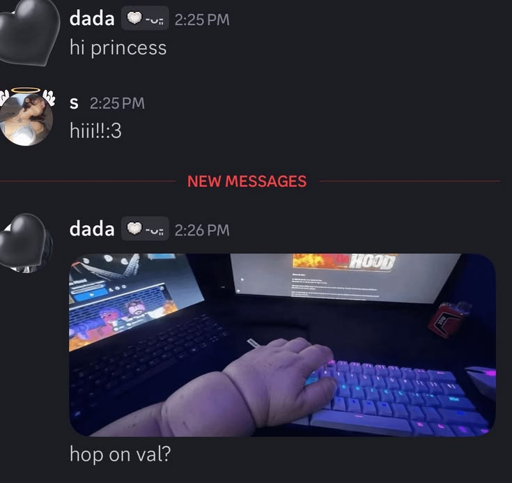 Discord Messages With Threatening Auras tweet media
