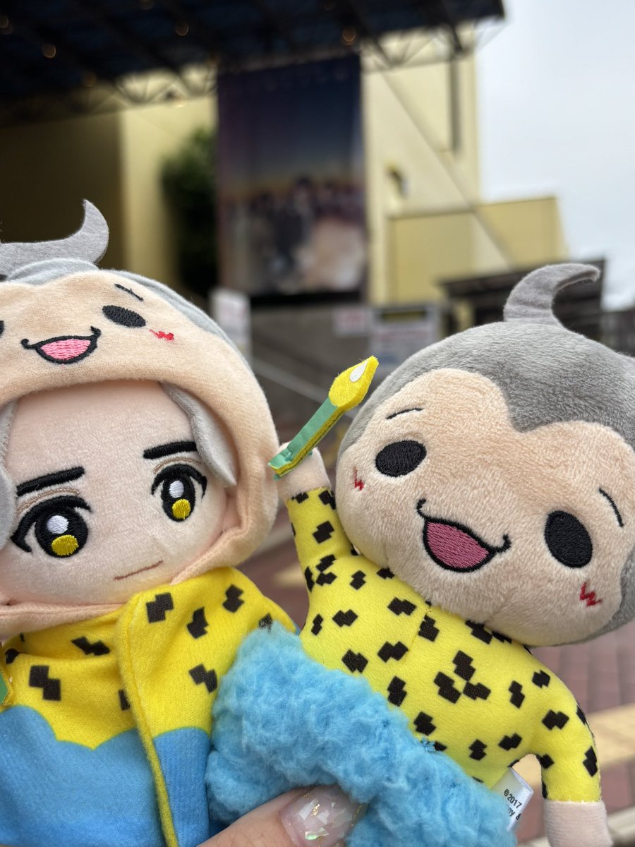JUMP_RY_Neo's tweet photo. 小さな神たちの祭り
4/30.5/2.5/4大阪公演観劇しました。
本当に素晴らしい舞台😢🙏この舞台と出会えて良かったな🥺

今日の席が近くてずっと光くん見てたんやけど、ほんとにスタイルいいし顔小さいし天才的にかっこいい！！

後今回の舞台で沢村役の福ちゃんが結構ツボでした笑

次は宮城の大千秋楽！ https://t.co/NiGkEIfuYu
