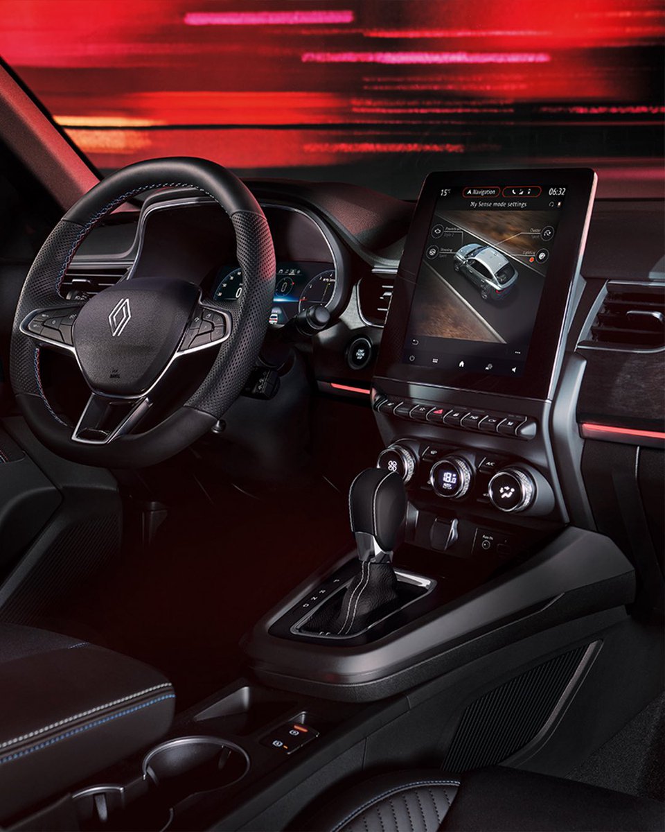 RenaultKwt's tweet photo. استمتع بتصميم داخلي واسع  
#أركانا 
Enjoy a spacious and connected interior thanks to the electric glass sunroof 

#الكويت #مرحبا_بابطين ☎️ 1804888
#renault #RenaultKuwait https://t.co/gnjCKbtWvc