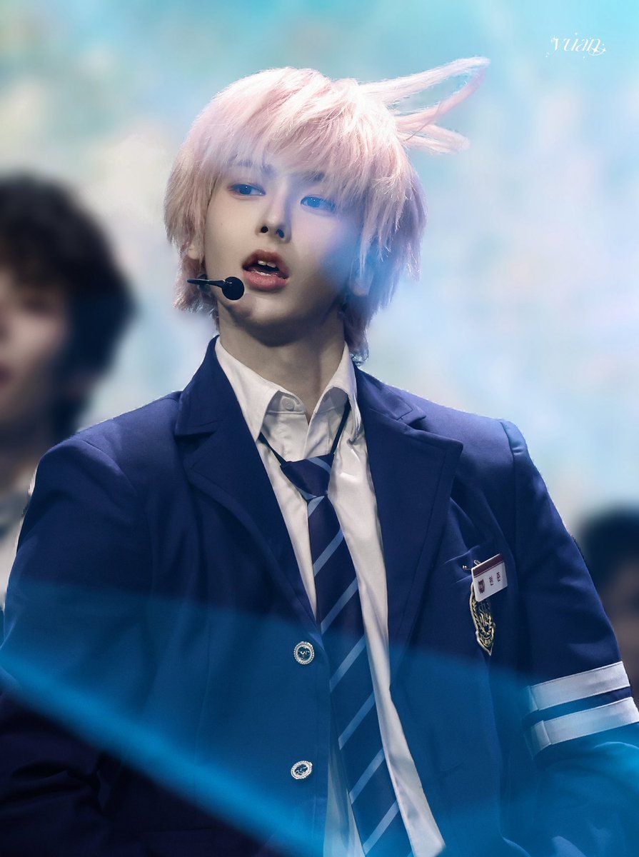 YUAN원_. tweet media