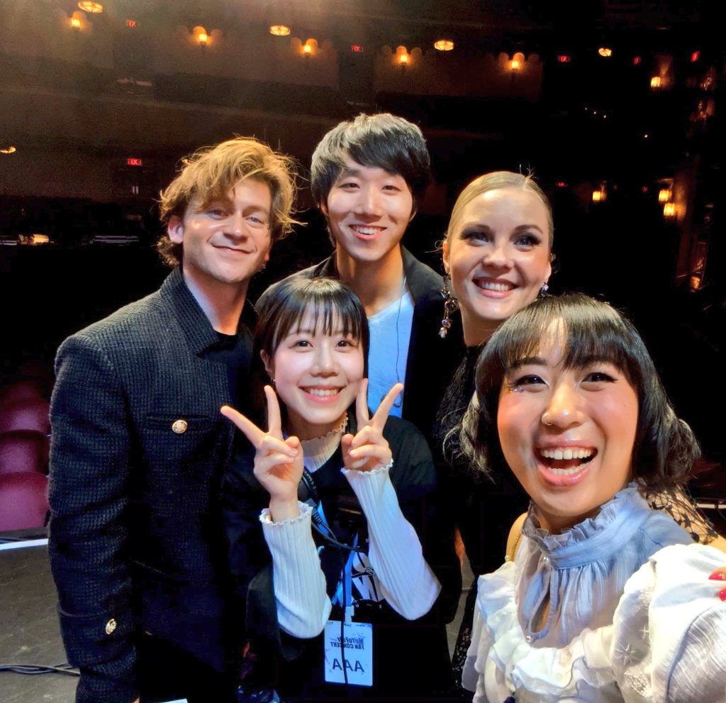 hampotato1's tweet photo. Last #HoYoFairConcert in NYC 🥹💗🫶 An absolutely amazing experience to end our tour!!!

Could not be more grateful for everyone who made this possible 😭

Thank you to the wonderful audience, the staff and crew, and incredible cast. I will cherish it forever 💗 https://t.co/ZsTDMZzTvE
