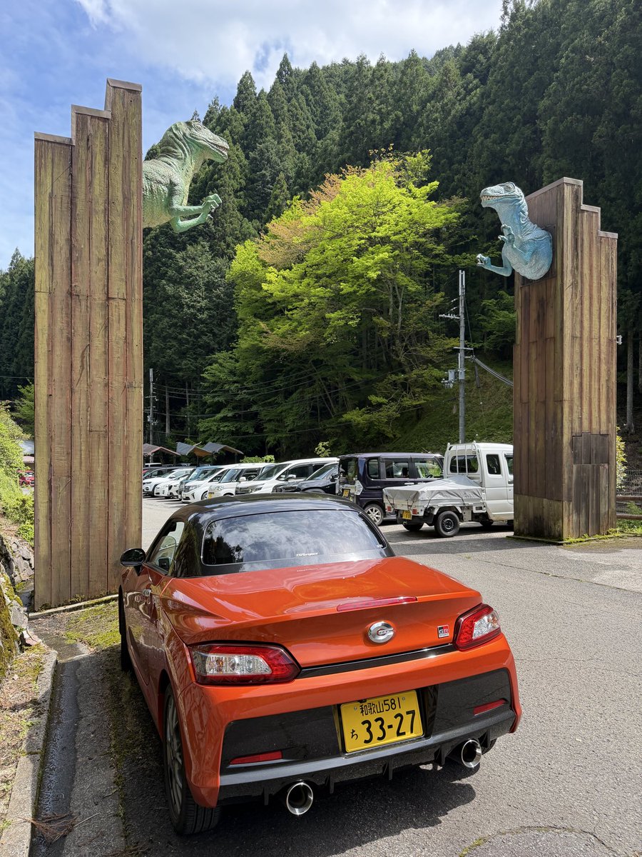 ねこみ tweet media