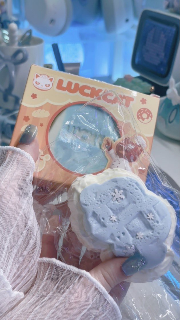 ray_mashiro's tweet photo. かわいすぎる水色系スクイーズ🩵
#スクイーズ #LUCKCAT https://t.co/Y48kQV5yia