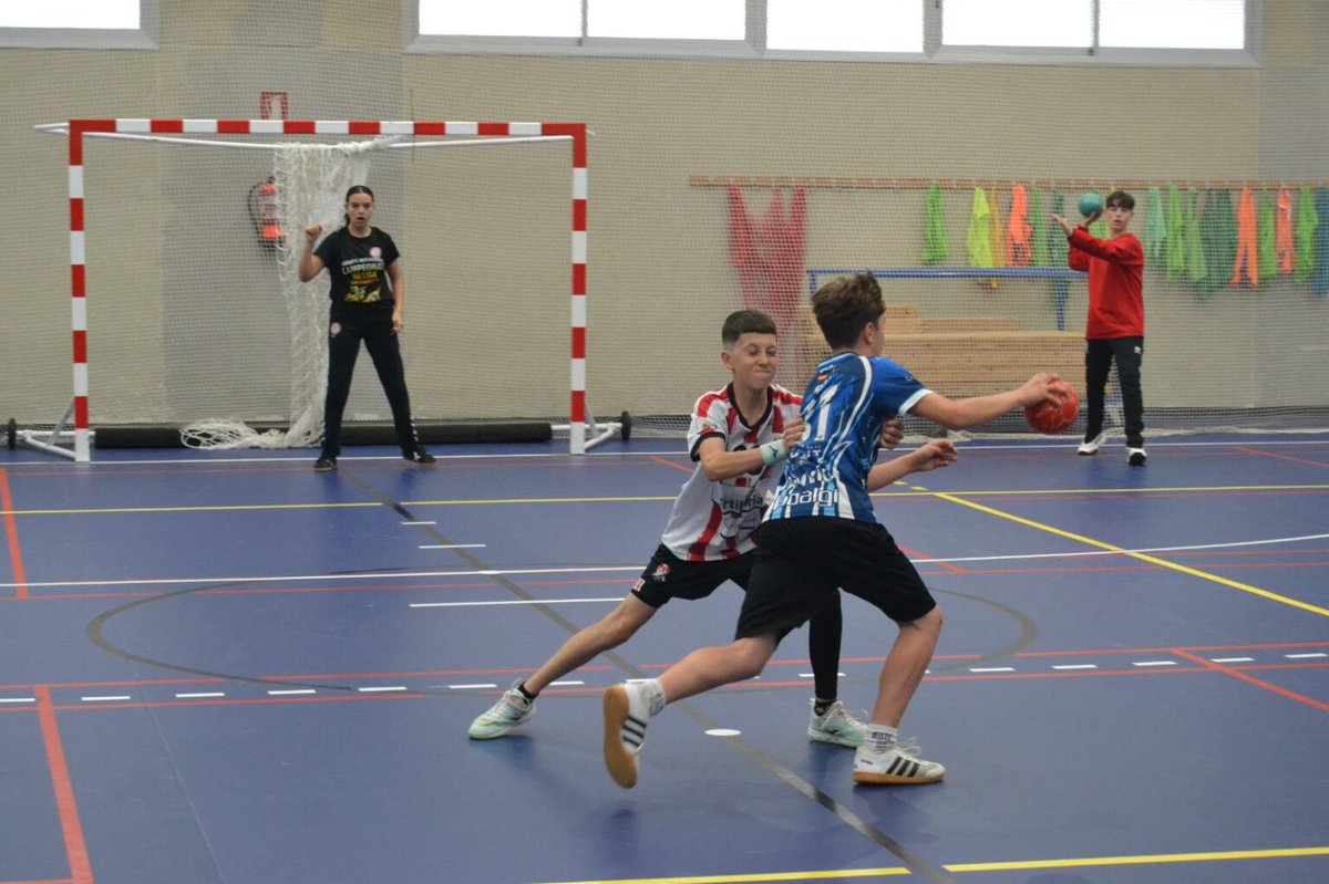 #ComunitatDelHandbol 🧡💙 tweet media