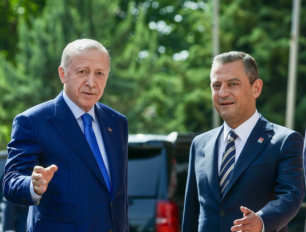objektifcesme tweet media