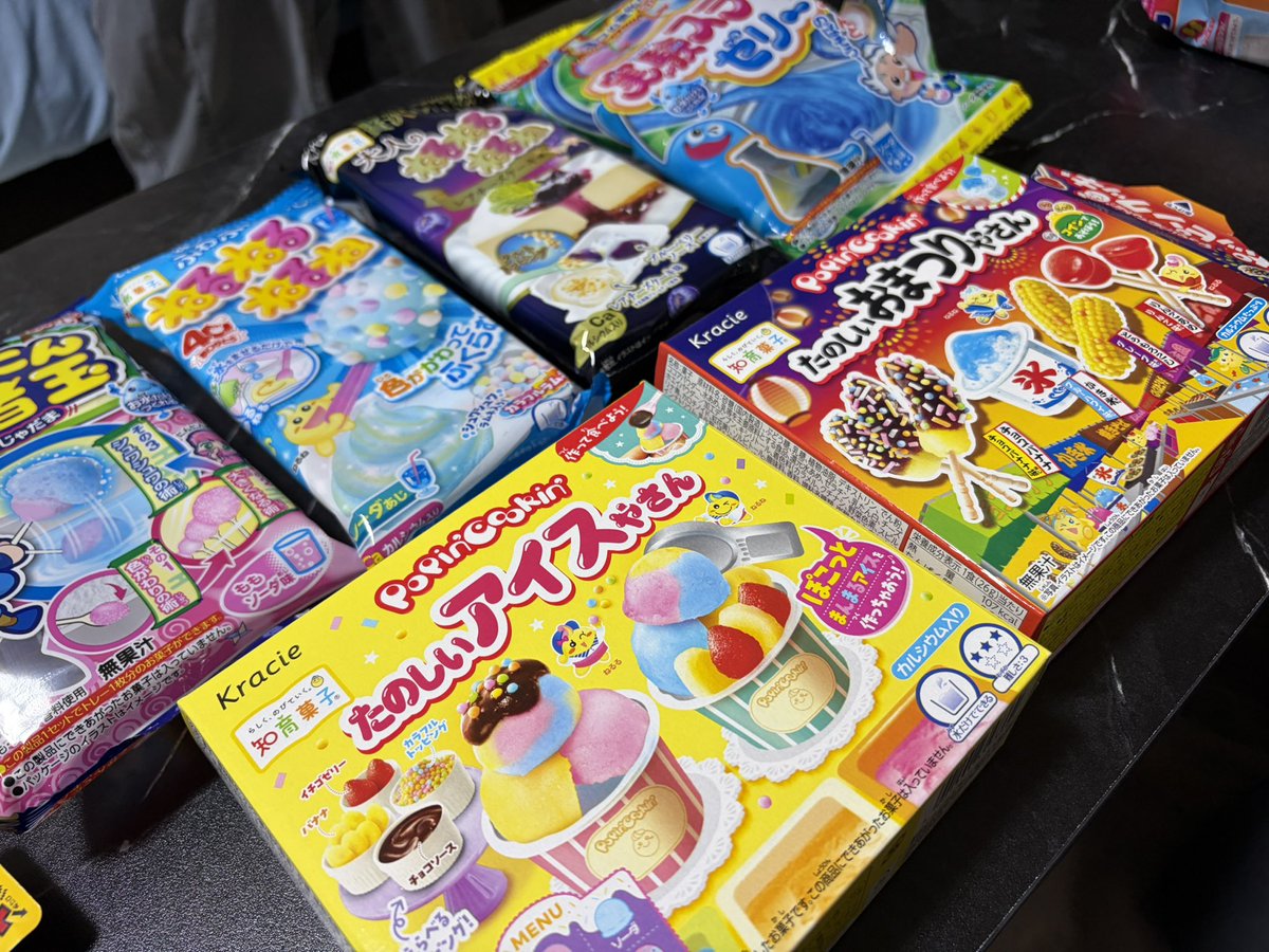 ねおんらいと。 tweet media