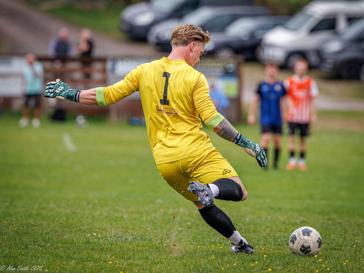 Bream Amateurs FC tweet media
