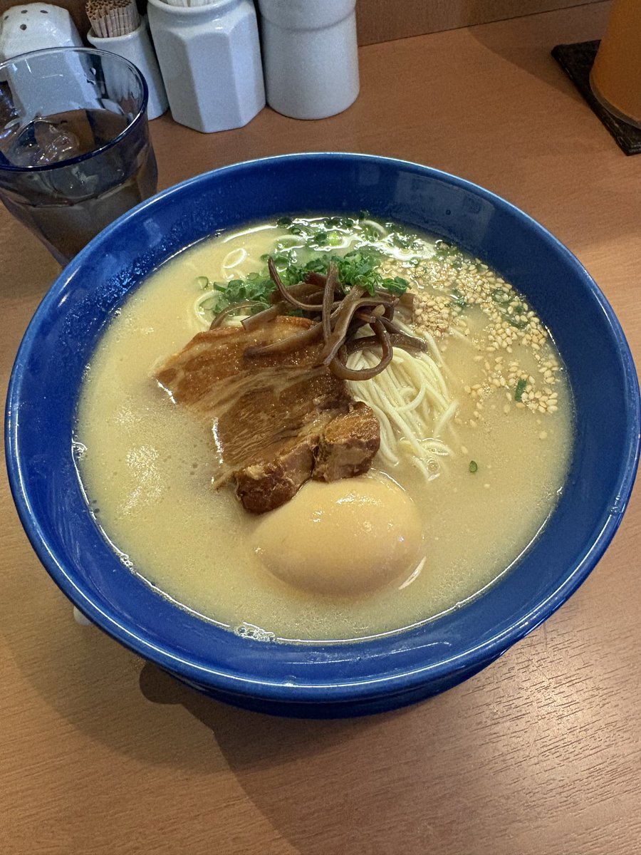 伊東歌詞太郎 tweet media
