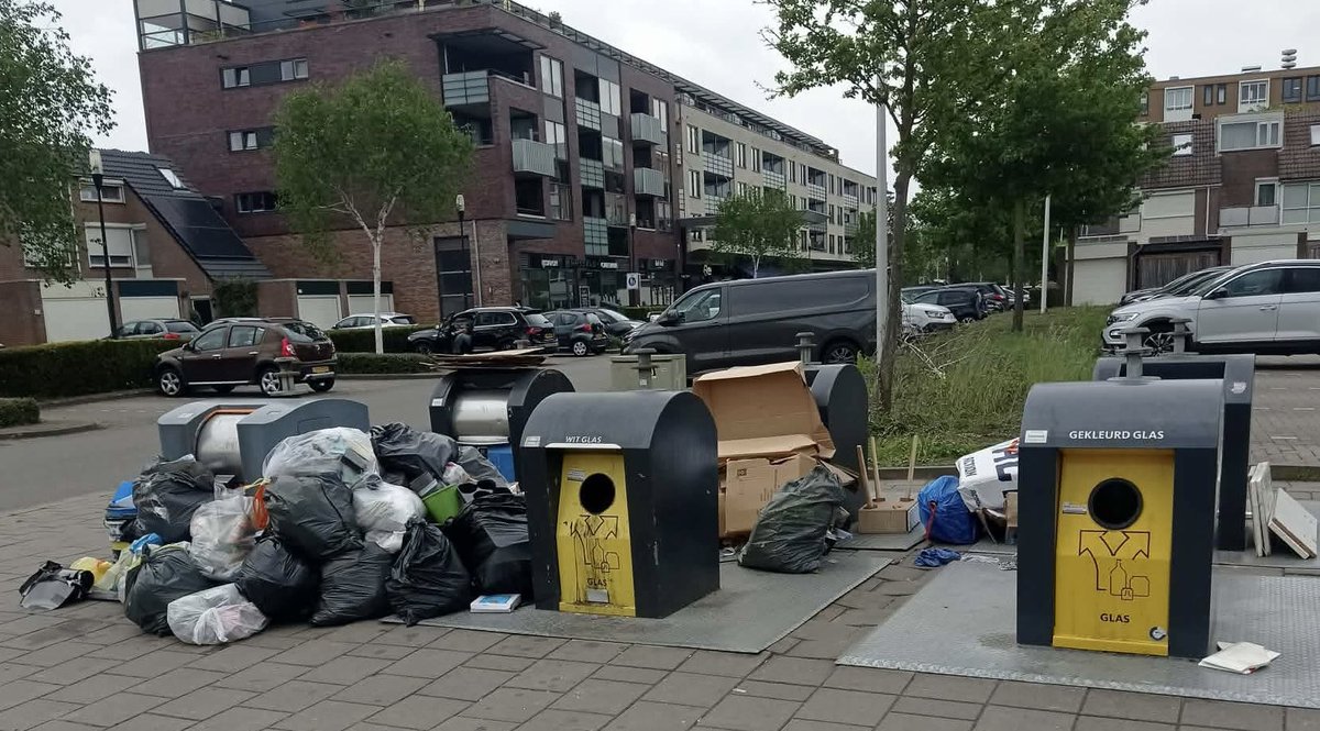 Afvaldumping Hengelo tweet media