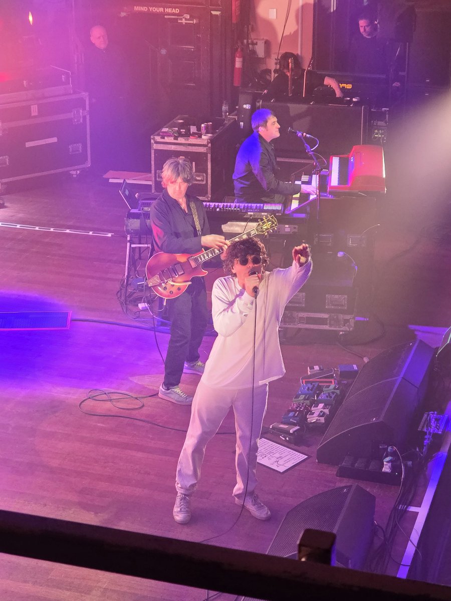 JudithMetcalf4's tweet photo. Thanks so much for a wonderful Sunday night in Newcastle!  @thecharlatans @Tim_Burgess https://t.co/a7X3EfTX8u