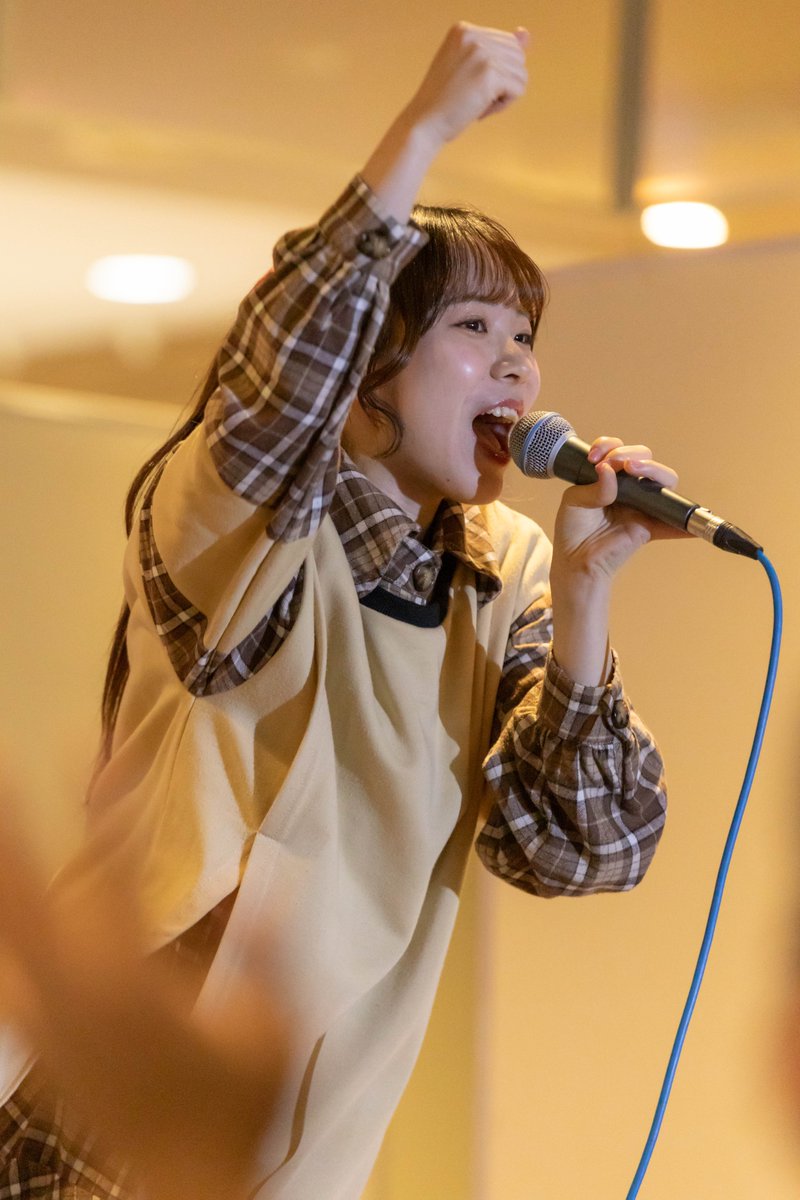 なつ tweet media