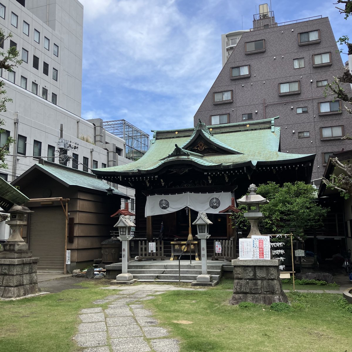 noppon76's tweet photo. 台東区に鎮座する千束稲荷神社さんと元三島神社さんを参拝してきました。#御朱印 #千束稲荷神社 #元三島神社 #台東区 https://t.co/JygMYlYYiX