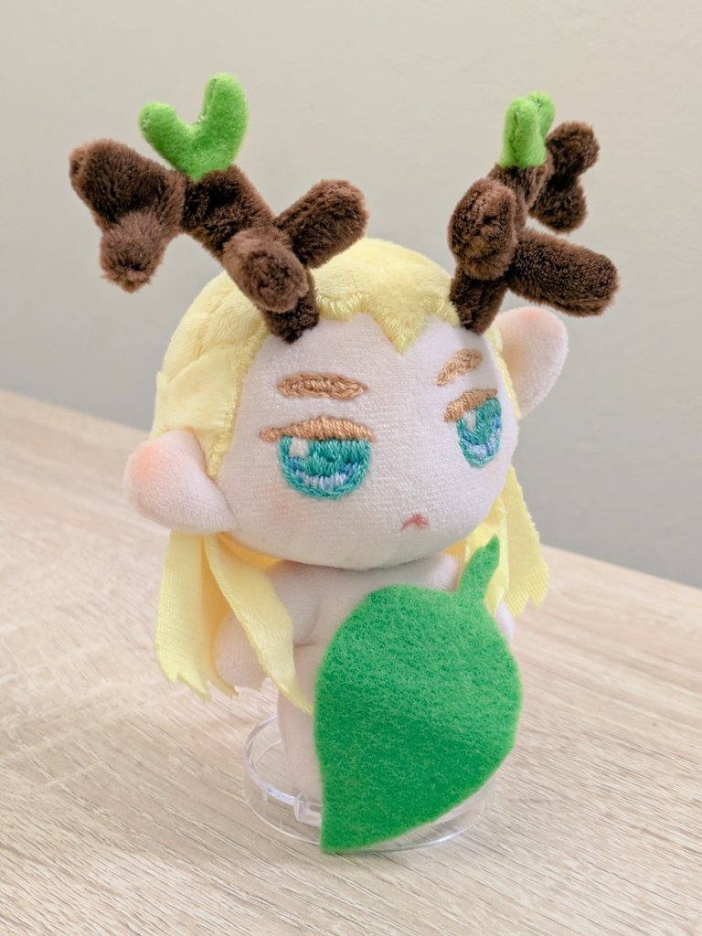 nevermore_pic's tweet photo. ちいちゃい…🦌🍃 https://t.co/xsbTQ9qVxg