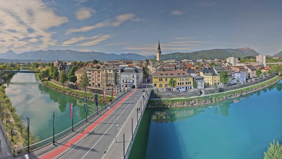 WWien10's tweet image. 🌤️ Freundlicher Wochenstart in Villach-Lind
Nach frischen 6,9°C am Morgen aktuell schon ~15°C – heute wieder 24–26°C möglich 🌡️
Viel #Sonne, nur lockere Wolken. Weiter frühsommerlich, aber Luft langsam etwas feuchter.

#Villach #Kärnten #Wetter