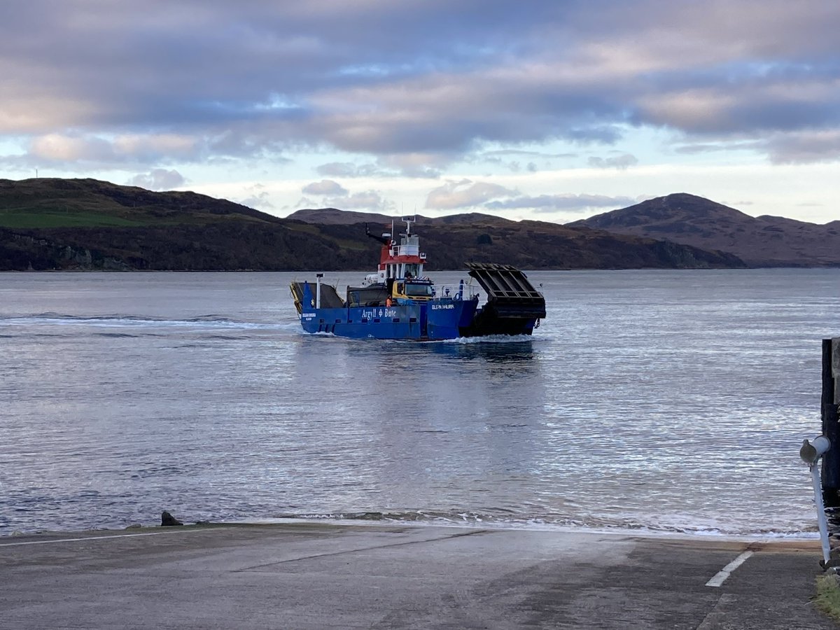 Lovethisland_'s tweet image. Diura. Jura. Deer island. Dear island.

“you’re calling me…”

#hebrides #innerhebrides #Scotland