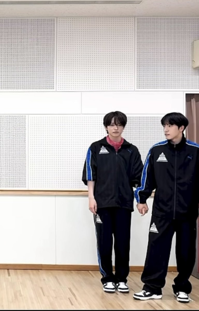 mi🐰🏹 tweet media