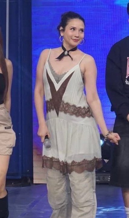 same ba talaga kayo ng ganito or binigay mo talaga sa kanya? Hahahah cutie <a href="/anakarylle/">karylle</a> 😭🤏