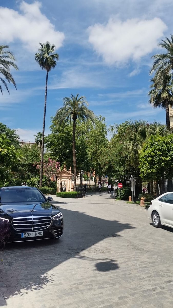 Alma_pura12's tweet photo. يحتاج الإنسان الى مخبأ، كلما أسرف في الظهور عاد إليه مُنفرداً🌸
#primavera #SpringVibe #nofilter #Andalucía https://t.co/c8jwyWp1zI