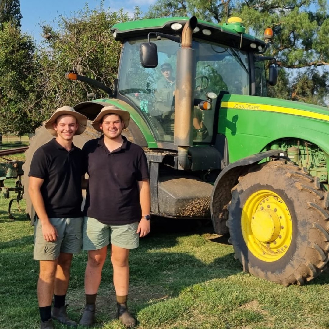 Stockfarmmag's tweet photo. Ready to grow a career in #agriculture? Enrol for the June intake of Agri Skills Transfer’s NQF Level 5 National Diploma in Plant or Animal Production before spaces are filled. Study online or in person. Contact admin@agriskills.net or 012 002 3723 for more information. https://t.co/EdxdkiTDEv