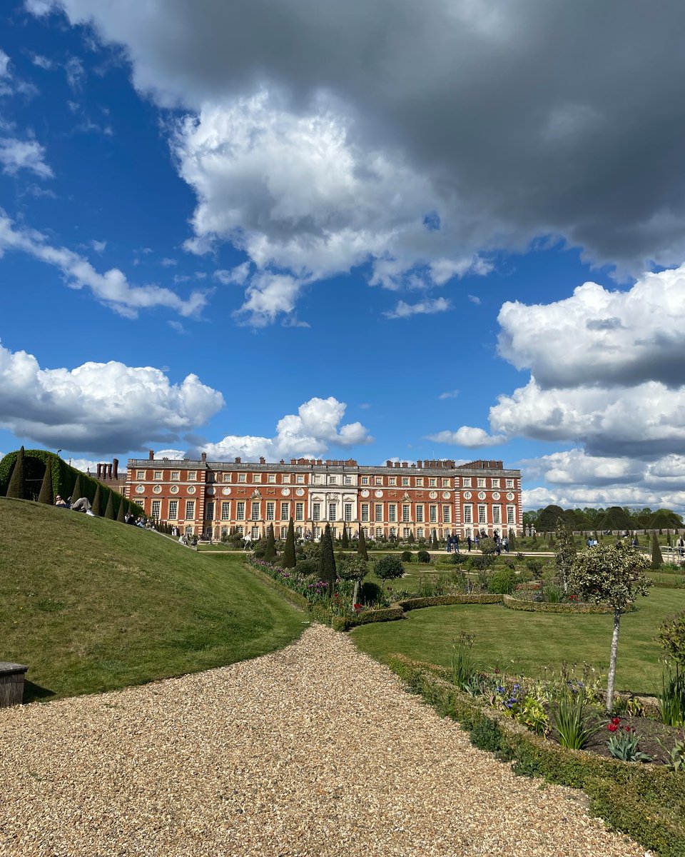 HRP_palaces's tweet photo. Woohoo it's Bank Holiday Monday! 😎 May the fourth be with you... 

For those lucky enough to have an extended weekend, how are you spending it? Psst! There's only one correct answer... 🏰 https://t.co/OStPUga3CG