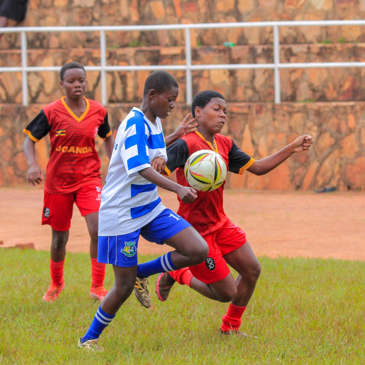 KawowoFootball's tweet image. HAPPENING NOW: The girls' football championship reaches the round of 16 stage at the 2026 USSSA Ball Games 1, with games taking place on Monday, 4th May at various playgrounds in Mukono. ⚽🇺🇬🔥

#KawowoUpdates | 📸 @USSSAOnline