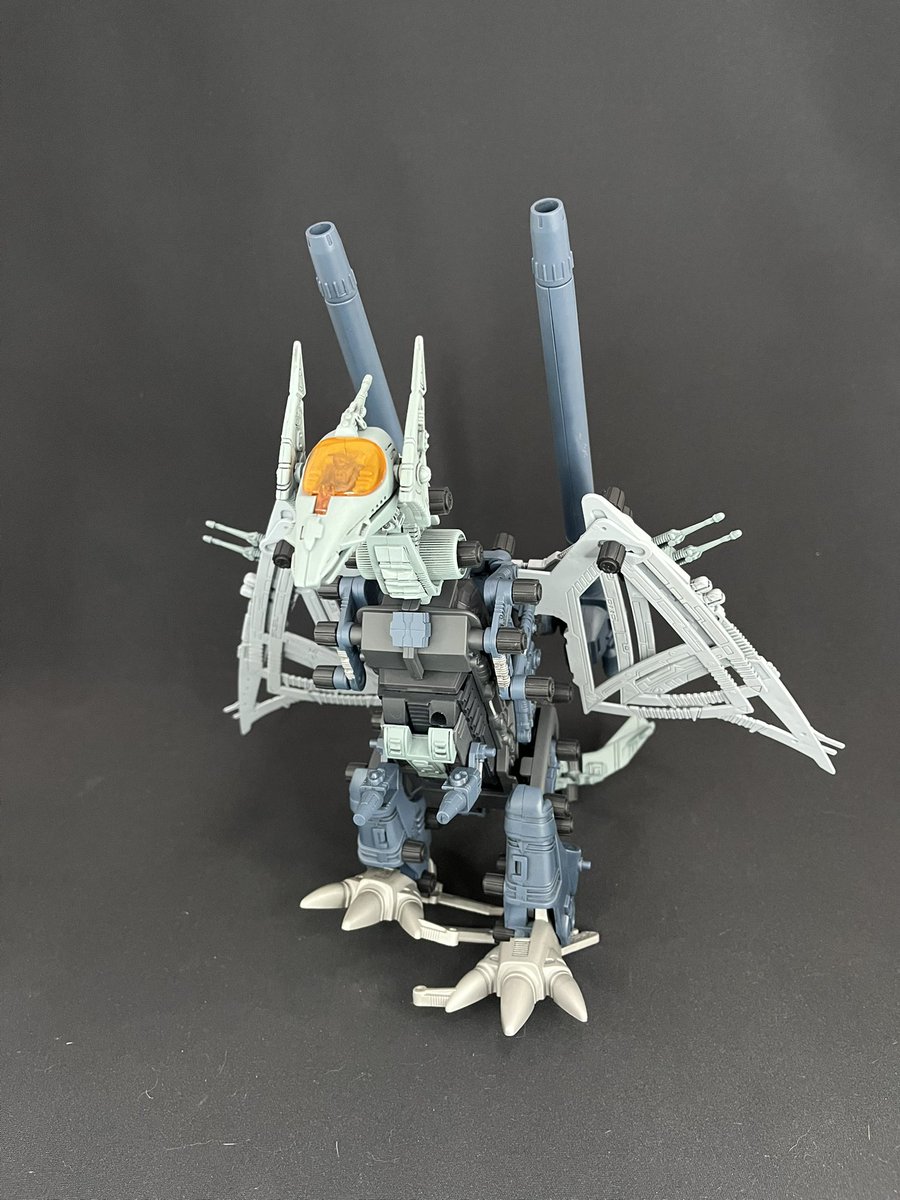ゾイド 妄想戦記 サラマンダーボンヴァーン完成しました 色味がきっと