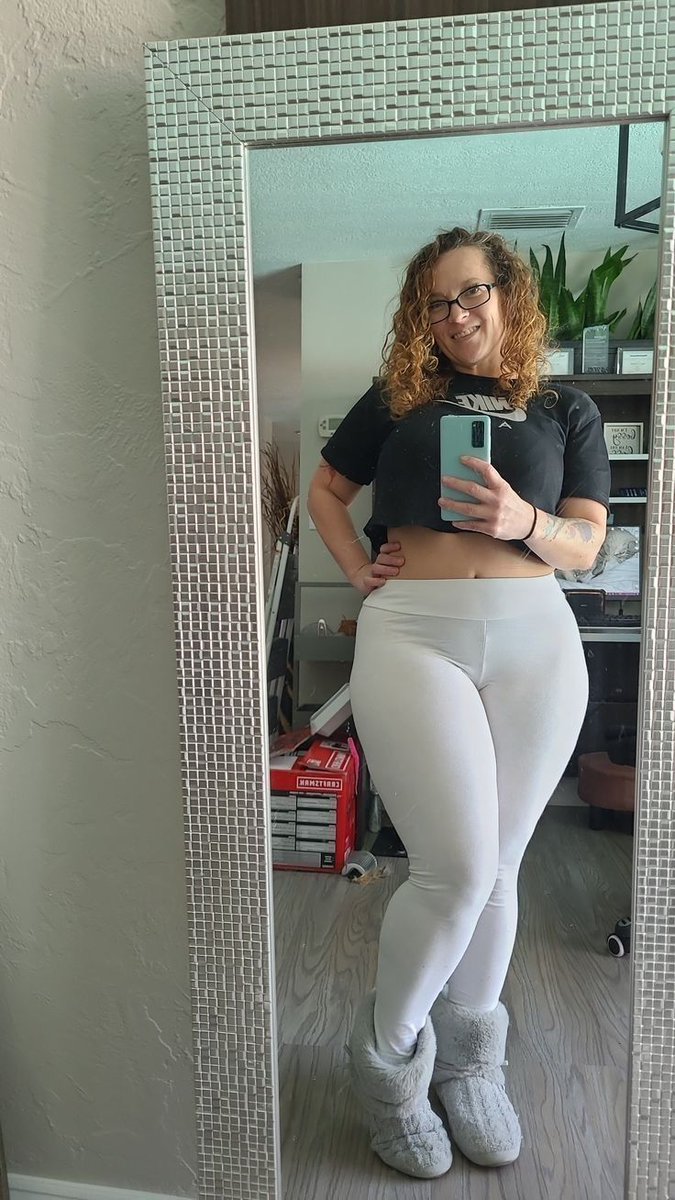 Louise Alba tweet media