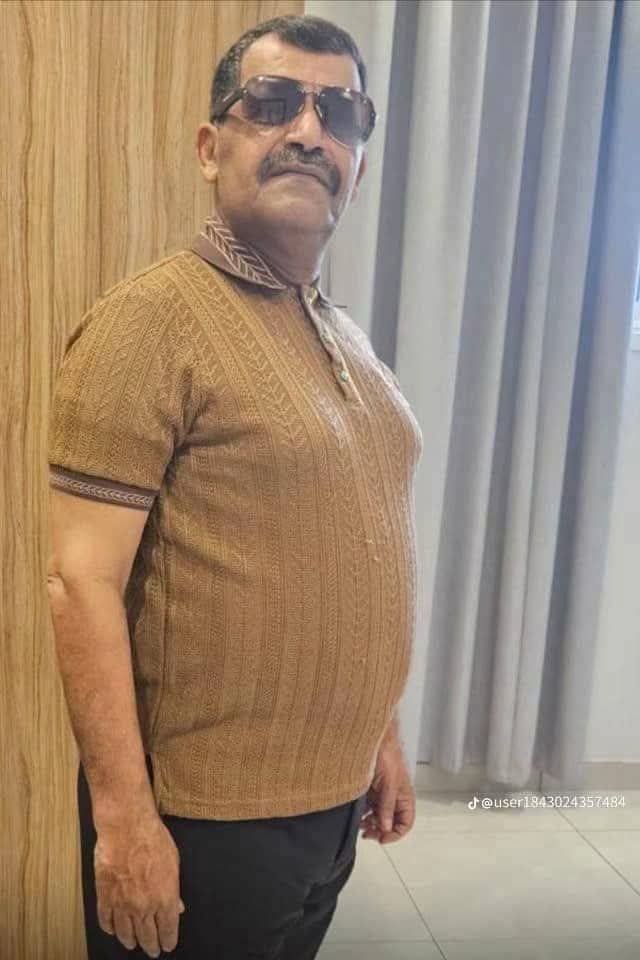 صباح الخير مبارك الروبه الانتقالي ترا سلم رواتب جنوده المنحل وانت يروبان تارك الرجال الي ضحواء بدون رواتب ؟