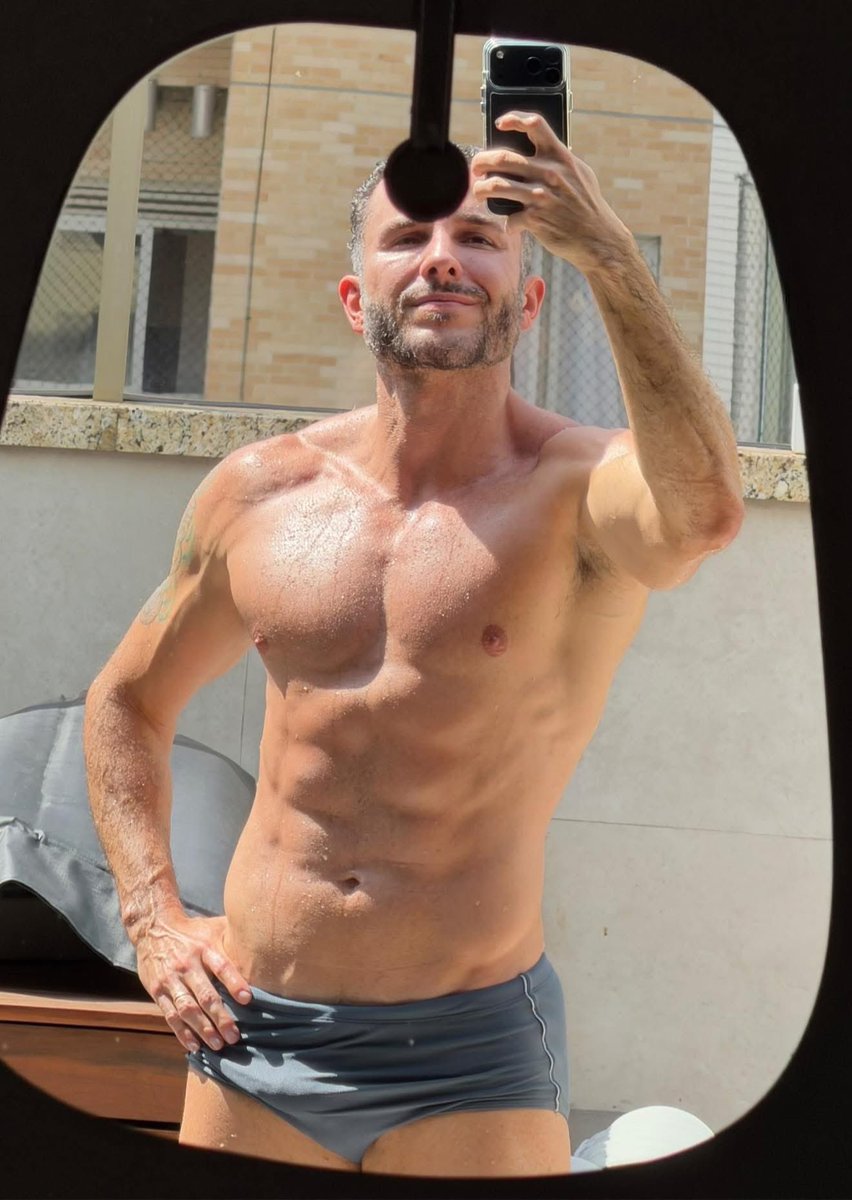 Hot Asian man for hairy daddy tweet media