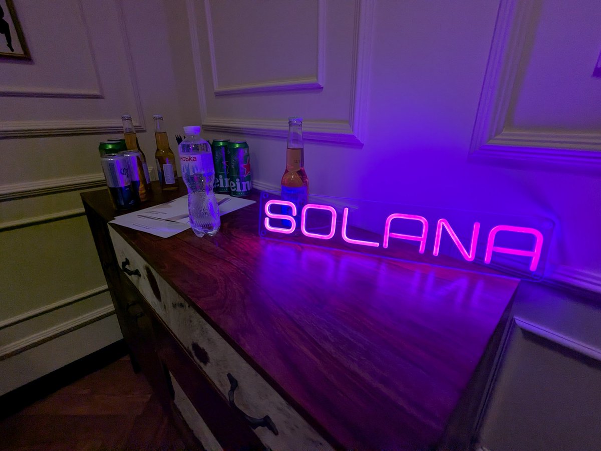 SolWear tweet media