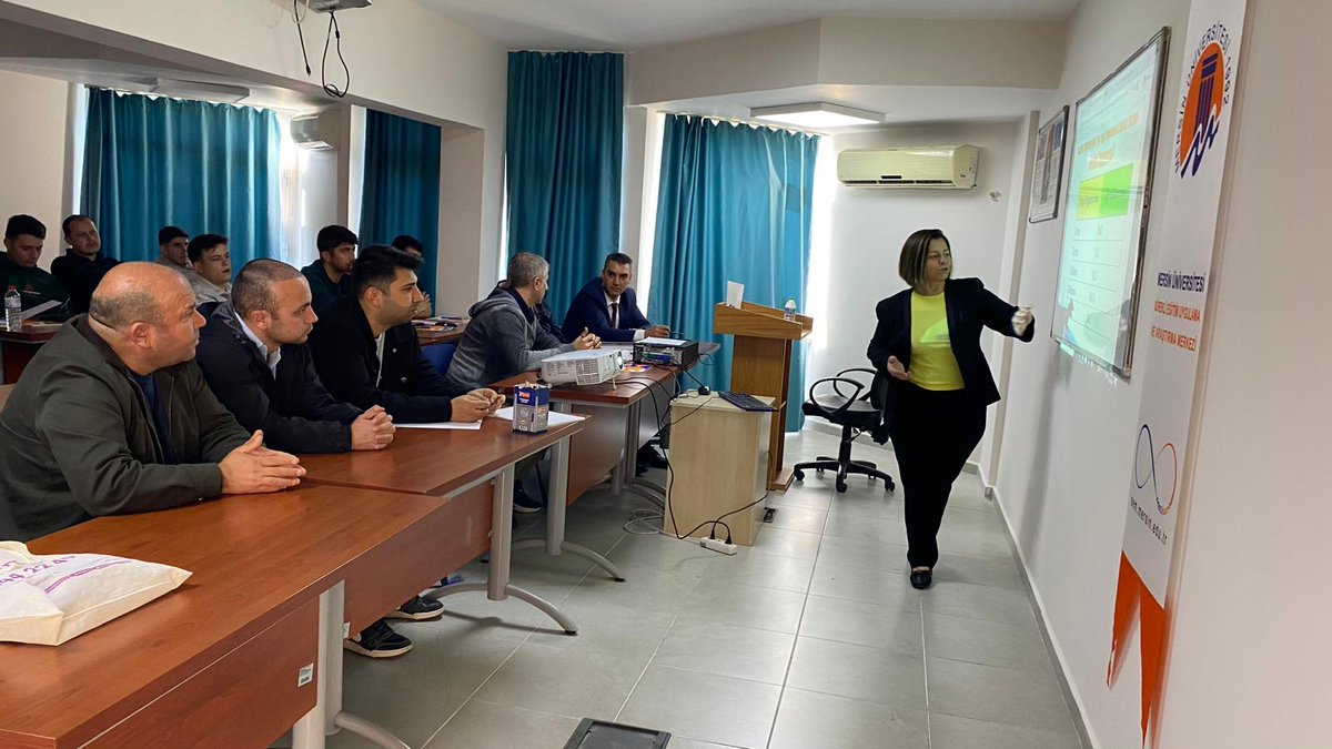 MEUSEM33's tweet photo. MEÜSEM'de Mersin Büyükşehir Belediyesi Personeline Yönelik Eğitimler Tamamlandı
Haberin Ayrıntıları İçin
https://t.co/4Q5a5rK9WL https://t.co/puA1AhsCK8