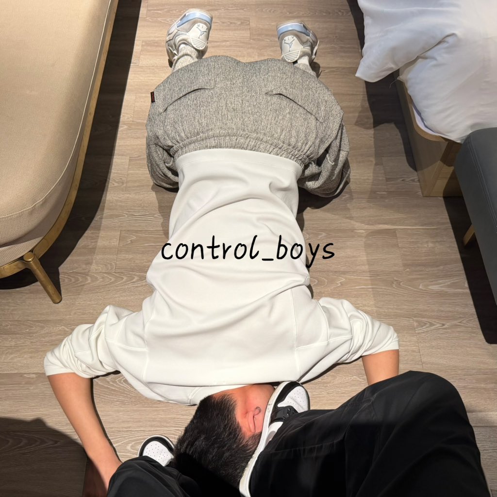 control_boys's tweet photo. 愿者上钩 https://t.co/tQQZ1FKeys