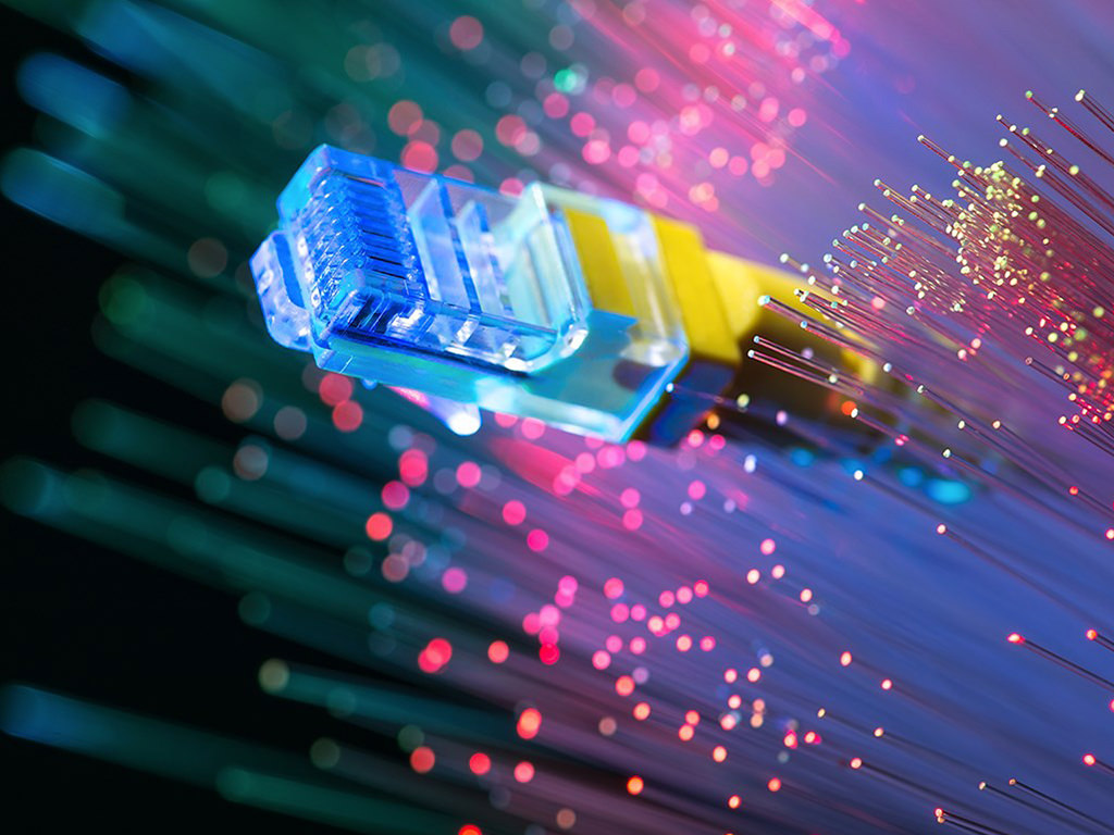 BcastinAfrica's tweet image. Safaricom enhances Home Fibre speeds by up to 2.5 times at no extra cost, improving customers' internet connectivity. 

#Safaricom      #Fibre      #Internet

shorturl.at/Svn7C