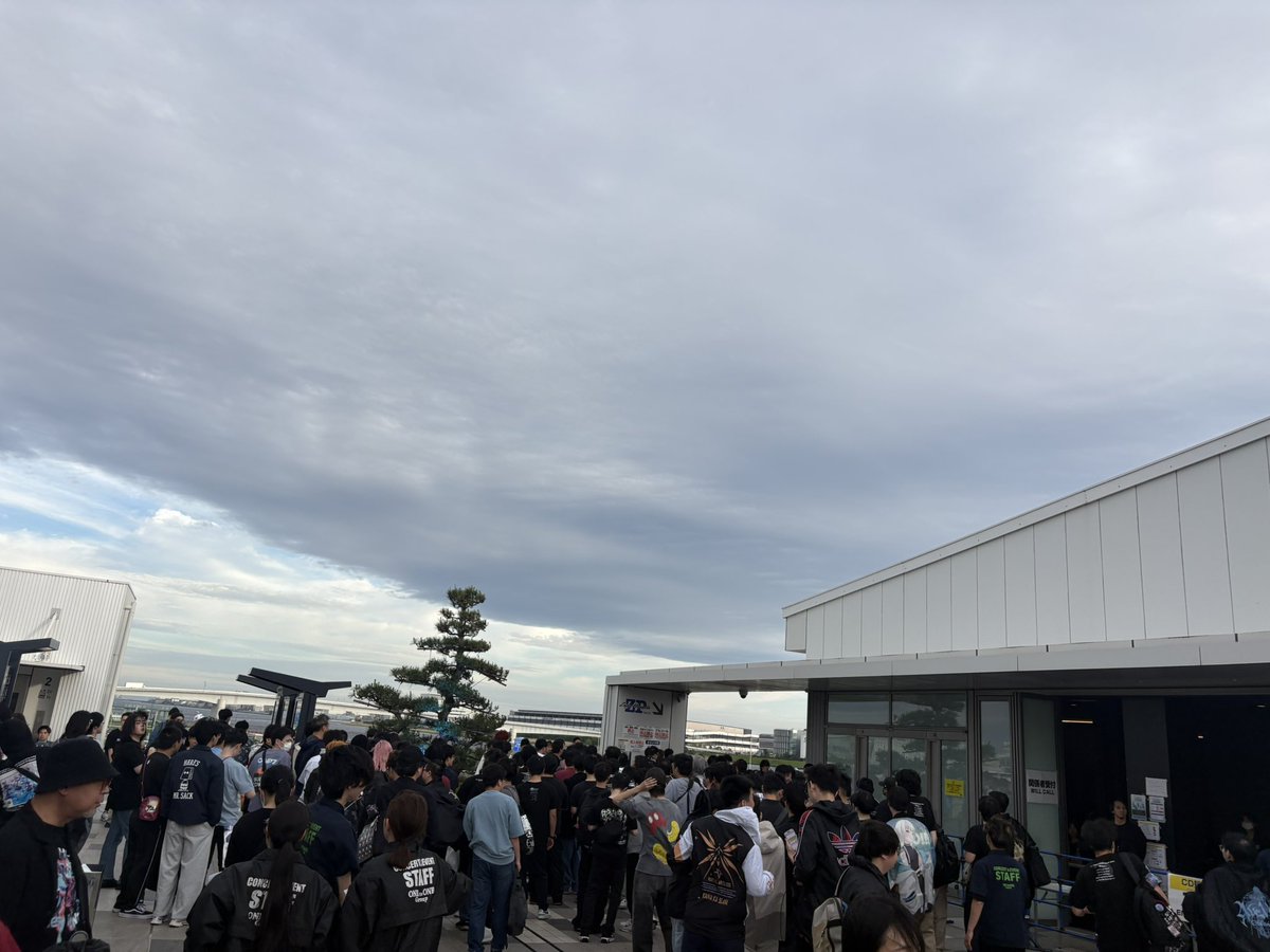 こんじきのやみ tweet media