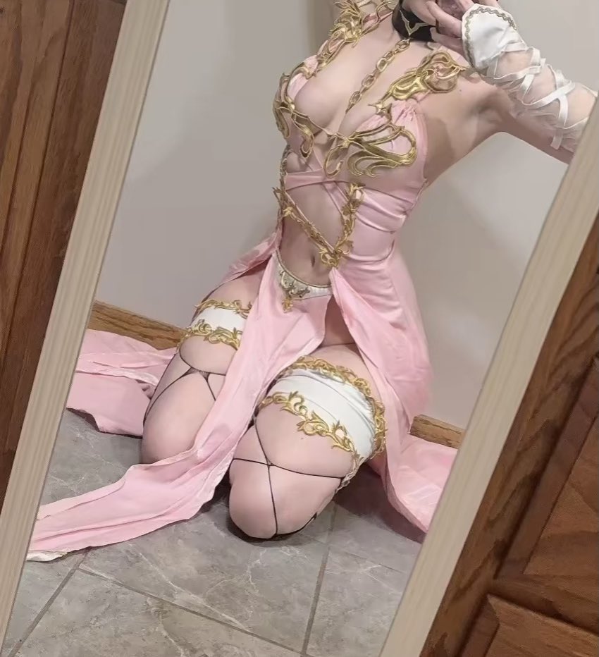 Princess Riya 🦴 ⋆‧°𓏲ּ𝄢 tweet media