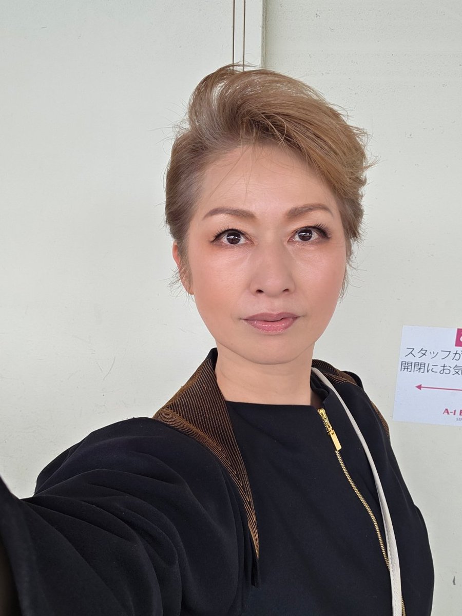 桜花昇ぼる tweet media