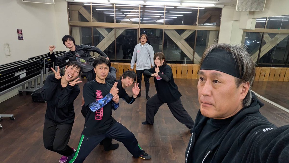 nishiki_int's tweet photo. 高岩成二さん
ありがとうございました。
昨日の高岩成二さんのワークショップ及びイベントにご協力頂きました、WIDEN代表高岩利恵さん、WIDENメンバー岩崎茜衣さん、吉田竜也さん、現地で協力いただきました、吉田夫妻、ありがとうございました。

これより、東京へ帰ります。 https://t.co/n0GtOnGP0L