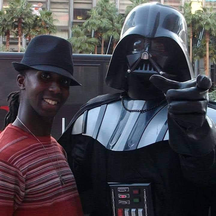 AMSoulWriter's tweet photo. #StarWarsDay https://t.co/KA1vENM4G9