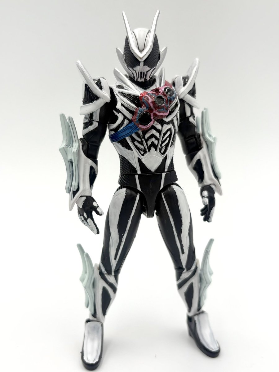 くろタツ4T tweet media