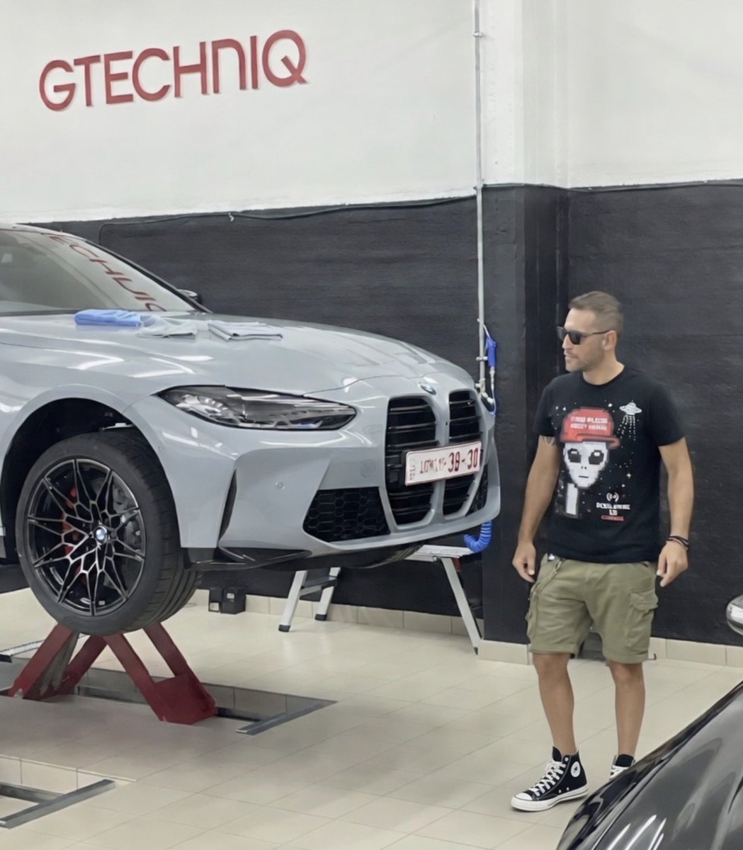 ROBOTGUY_NET's tweet image. Back at the workshop 

$MAGA @MAGA_Aliens #UFO #UAP