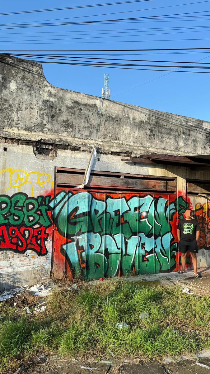 PERSEBAYA BOVEN ALLES! tweet media